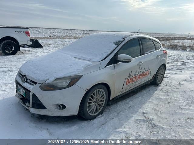 1FADP3N29EL358055 2014 FORD FOCUS photo no. 2