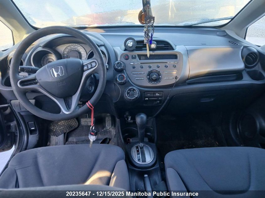 2010 Honda Fit Lx VIN: JHMGE8H53AC806086 Lot: 20235647