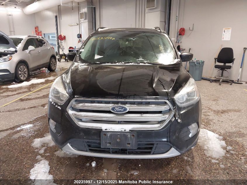 2017 Ford Escape Se VIN: 1FMCU9GDXHUD69902 Lot: 20235997