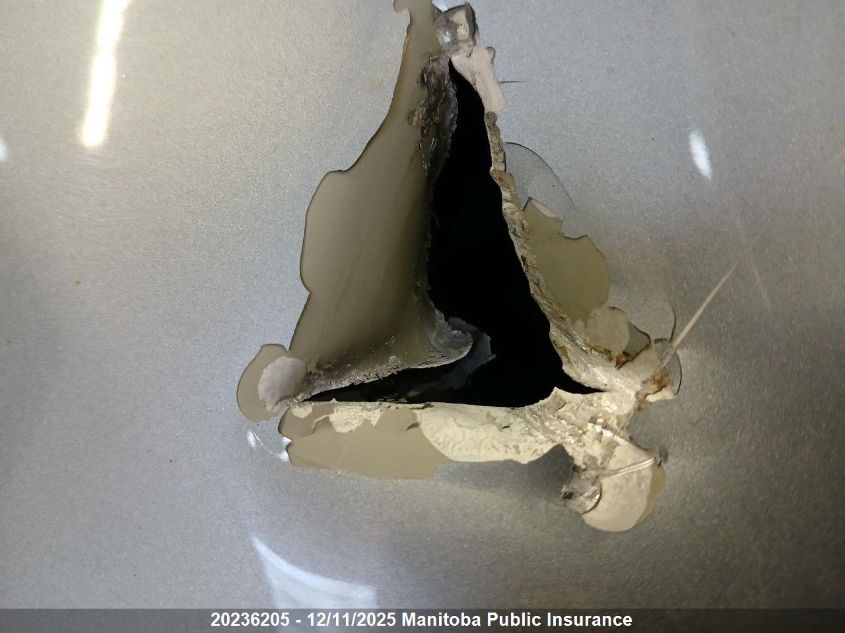 2011 Audi A4 2.0T Quattro VIN: WAUKFCFL1BN034879 Lot: 20236205