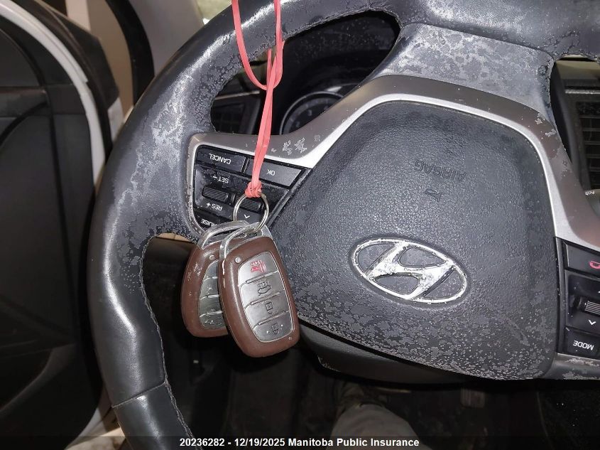 2017 Hyundai Elantra Gl VIN: KMHD84LF1HU240496 Lot: 20236282