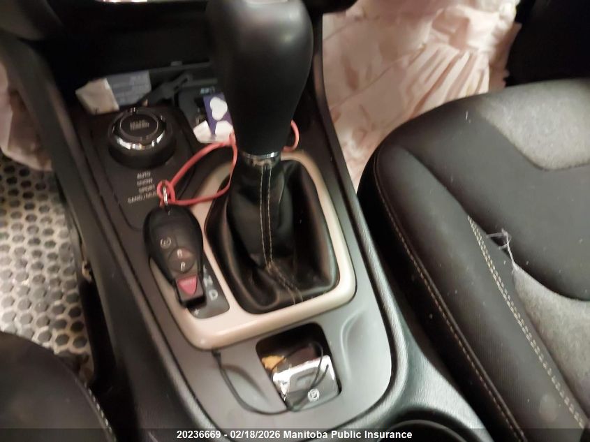 2016 Jeep Cherokee Sport VIN: 1C4PJMAB9GW328821 Lot: 20236669