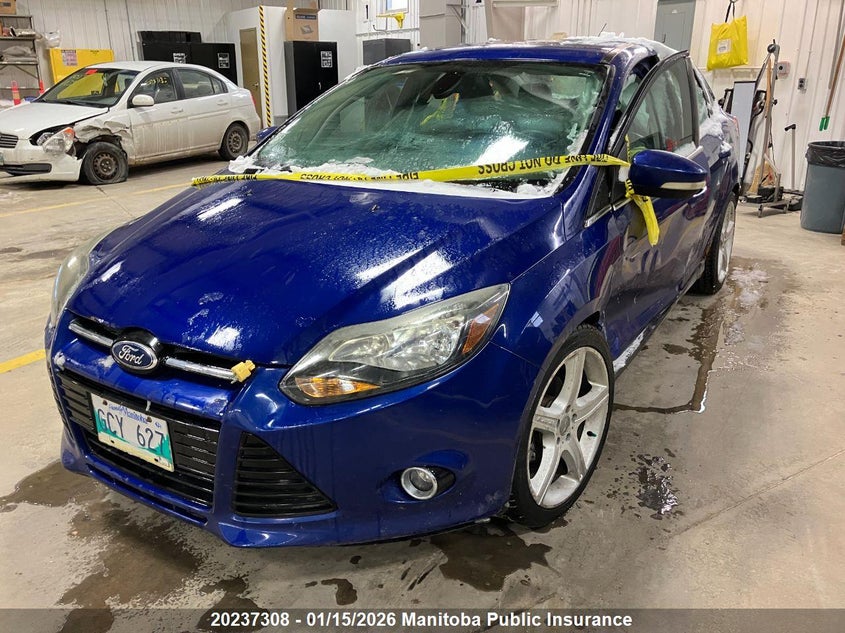 1FAHP3J21CL223172 2012 Ford Focus Titanium auction photo 1