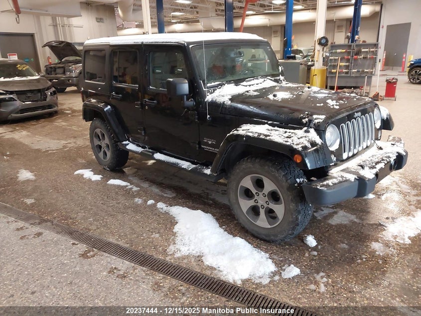 1C4BJWEG3HL555064 2017 Jeep Wrangler Unlimited Sahara auction photo 1