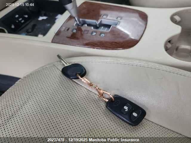 2009 Hyundai Santa Fe Gls VIN: 5NMSG73E79H283840 Lot: 20237478