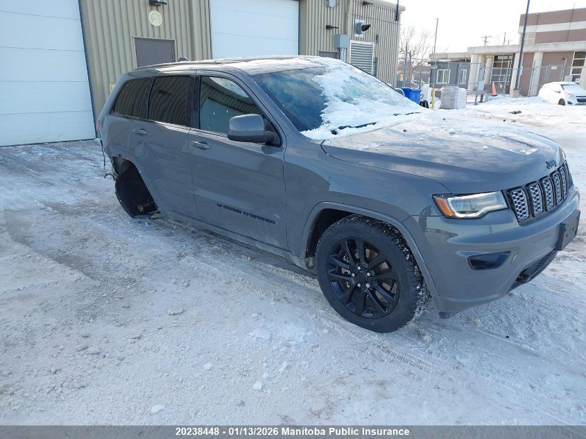 2022 Jeep Grand Cherokee