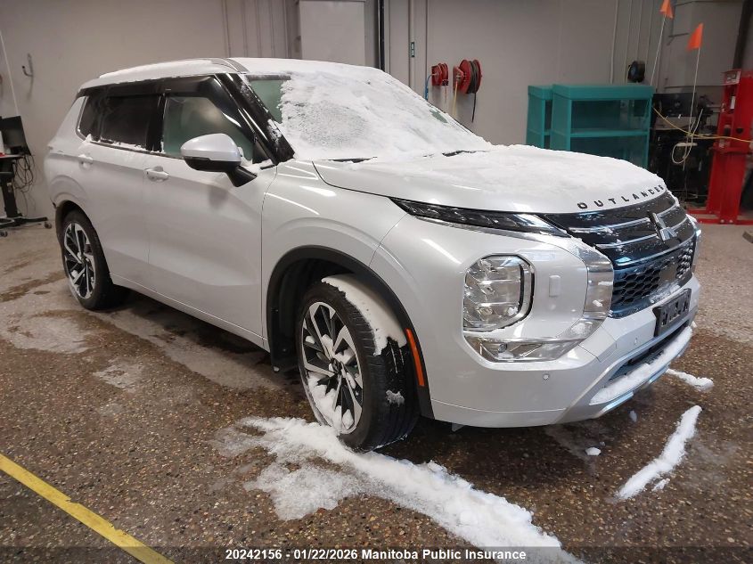 2022 Mitsubishi Outlander