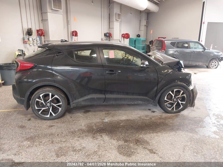2020 Toyota C-Hr Xle Premium VIN: JTNKHMBX7L1080829 Lot: 20243792