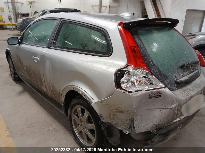 2010 Volvo C30 2.4I VIN: YV1382MK7A2183555 Lot: 20252382