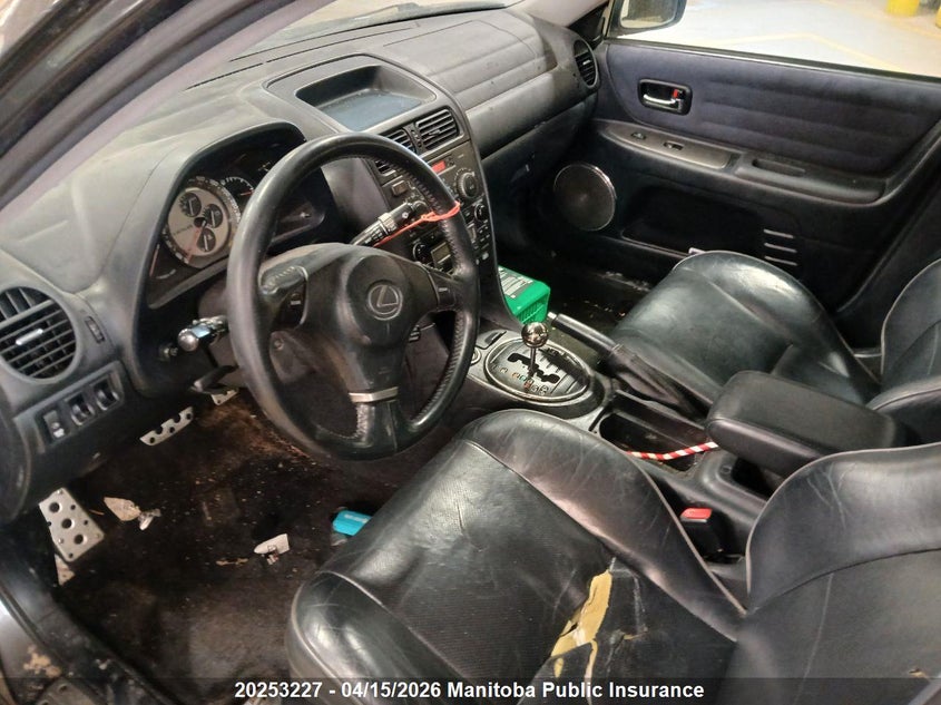 2002 Lexus Is 300 VIN: JTHBD192120043495 Lot: 20253227