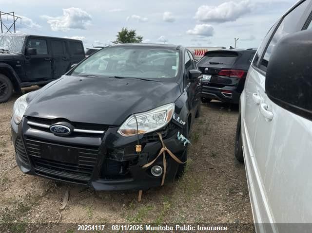 Vin: 1fadp3j20dl345876, lot: 10265101, ford focus titanium 20132