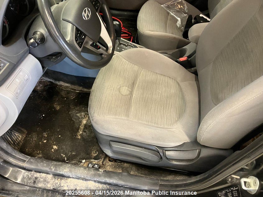 2015 Hyundai Accent Gls VIN: KMHCT4AE0FU826009 Lot: 20255608