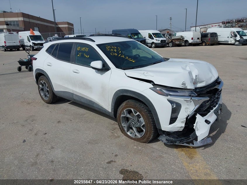 2025 CHEVROLET TRAX lt