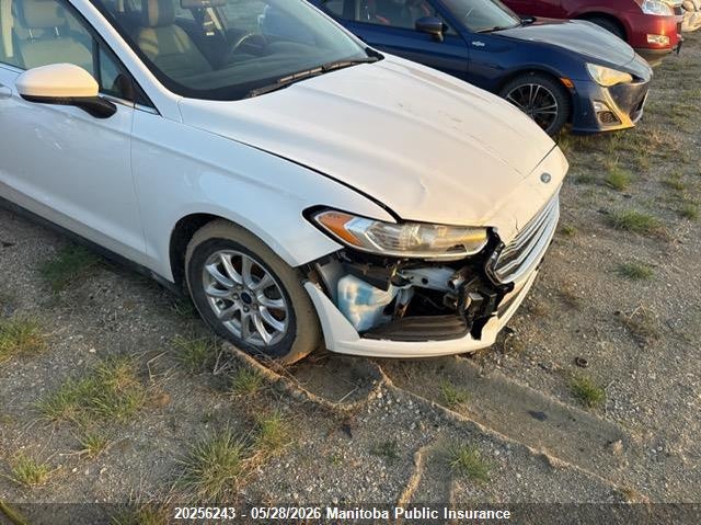 Vin: 1fa6p0g71f5126801, lot: 10267227, ford fusion s 2015 img_1