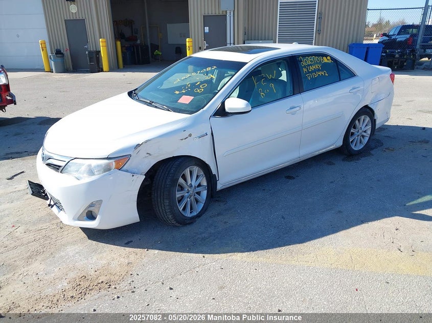 Vin: 4t1bd1fk6eu131442, lot: 10268066, toyota camry xle hybrid 20142