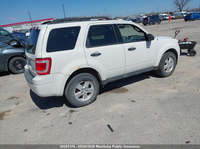 Vin: 1fmcu0dg2bkc00650, lot: 10268360, ford escape xlt v6 20114