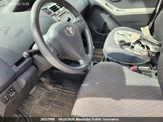 2010 Toyota Yaris Le VIN: JTDKT4K32A5310668 Lot: 20257888