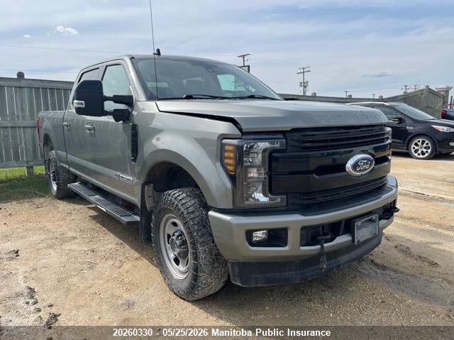 2019 FORD F250 SD LARIAT CREW CAB