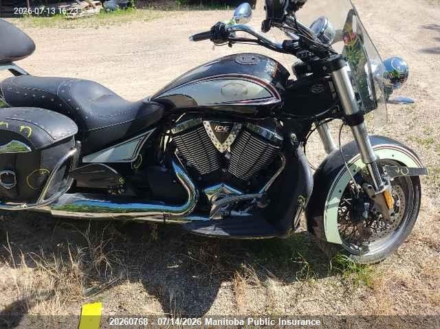 2012 Victory Cross Roads Classic Le VIN: 5VPBW36N3C3003846 Lot: 20260768