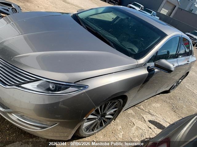 2016 Lincoln MKZ, Right Front, IAAI, VIN 3LN6L2JK1GR607057 — photo 2