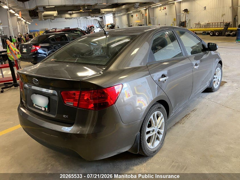Vin: knafu4a29c5524208, lot: 10276517, kia forte ex 20123