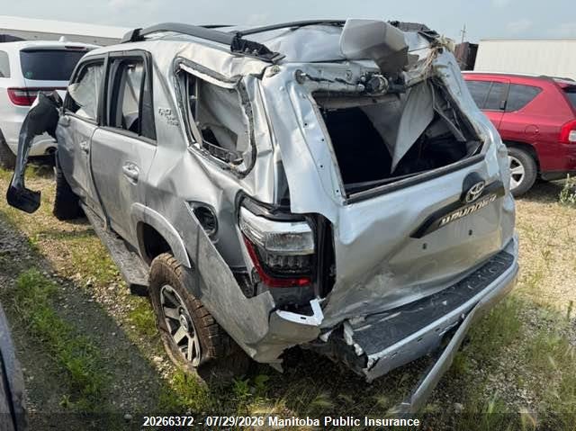 Vin: jteru5jr7r6304969, lot: 10277356, toyota 4runner v6 20243