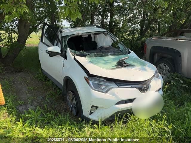 Vin: 2t3bfrev7jw786313, lot: 10277815, toyota rav4 le 2018 img_1