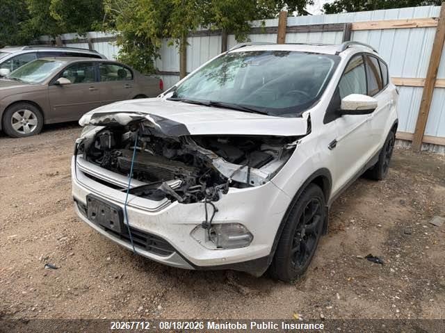 2017 Ford Escape, Удар спереди, IAAI, VIN 1FMCU9J91HUA26643 — фото 2