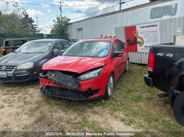 2017 Ford Focus, Front, IAAI, VIN 1FADP3M27HL293292 — photo 2