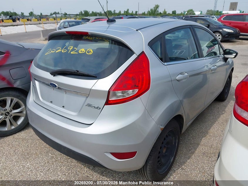 Vin: 3fadp4fj8cm193834, lot: 10280184, ford fiesta ses 20124