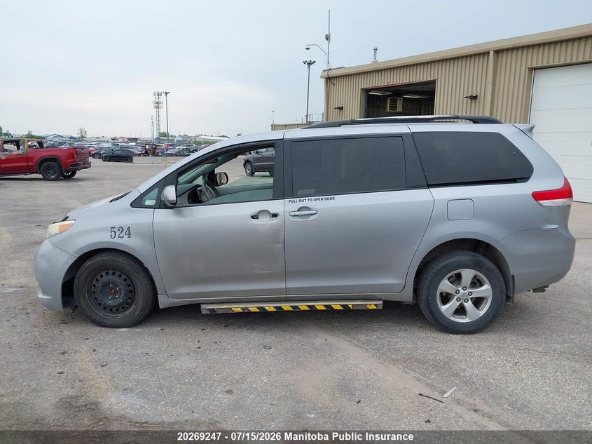 2013 Toyota Sienna Le V6 VIN: 5TDKK3DC2DS396461 Lot: 20269247