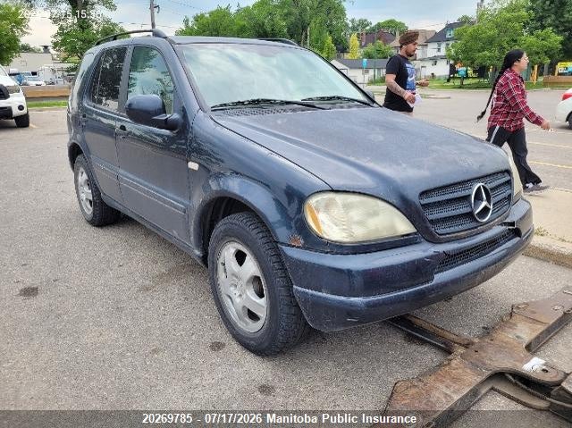 Mercedes Benz