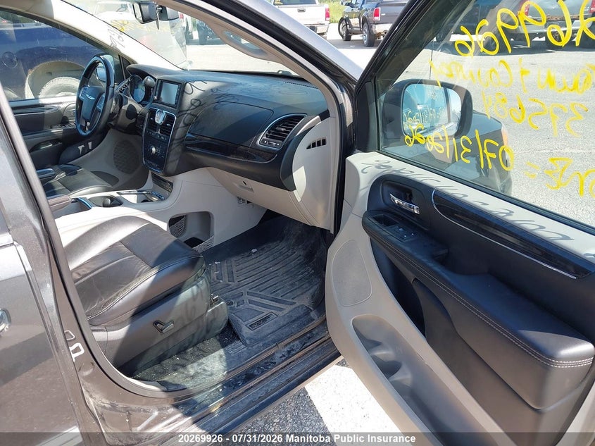 Vin: 2c4rc1gg8cr375684, lot: 10280910, chrysler town & country limited 20124