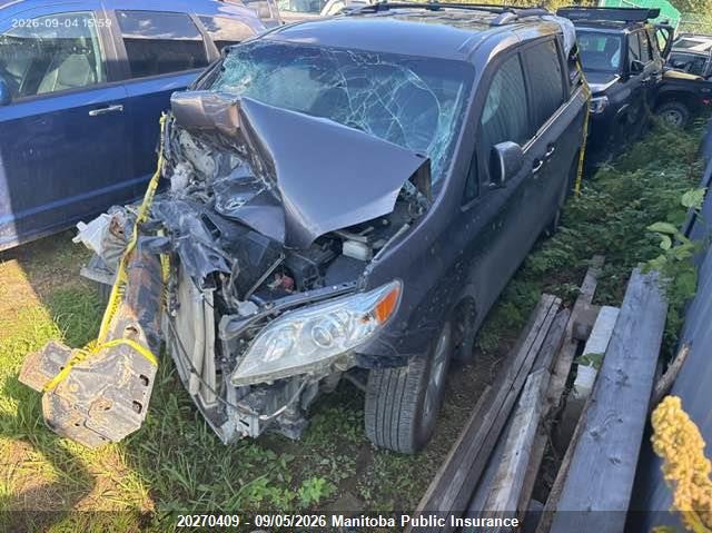 Vin: 5tdkk3dc1fs626302, lot: 10281393, toyota sienna le v6 le v6 20152