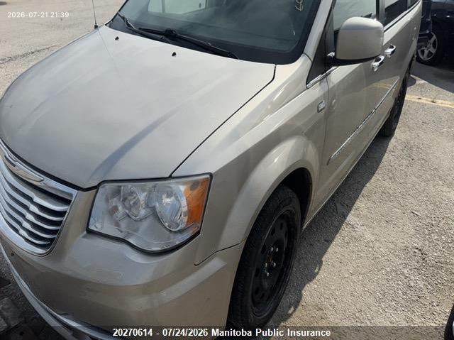 Vin: 2c4rc1cg1er460178, lot: 10281598, chrysler town & country touring 20142