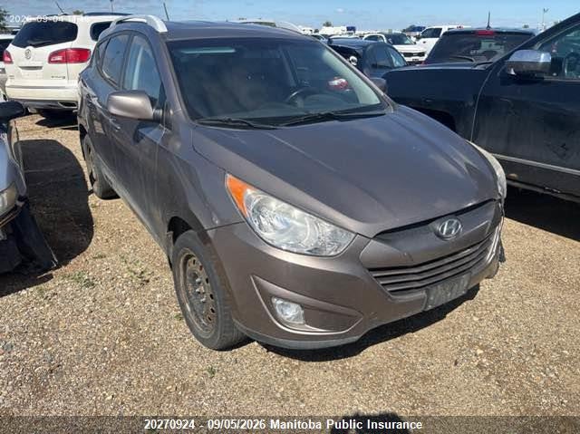 Vin: km8jucac8bu250614, lot: 10281908, hyundai tucson gls 2011 img_1