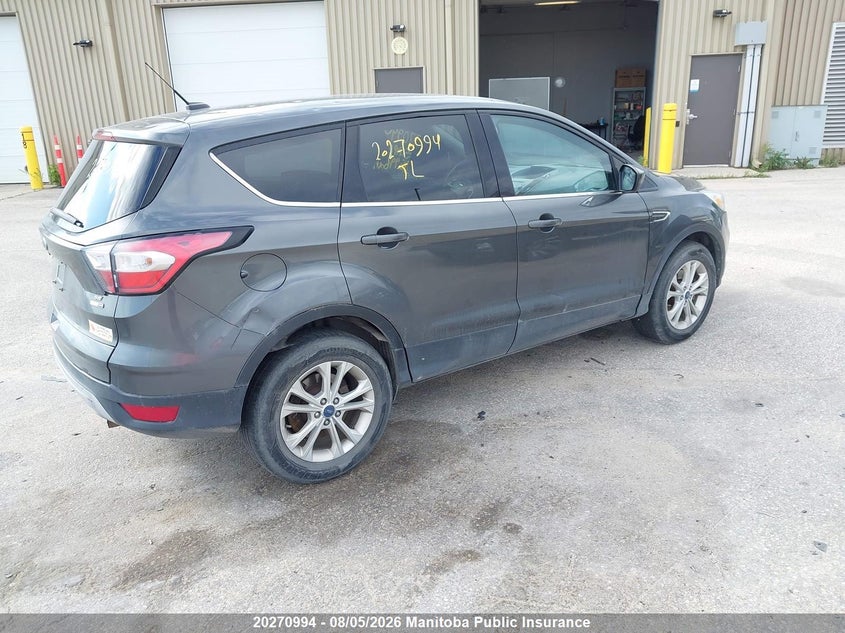 Vin: 1fmcu9gd4hue99626, lot: 10281978, ford escape se 20174