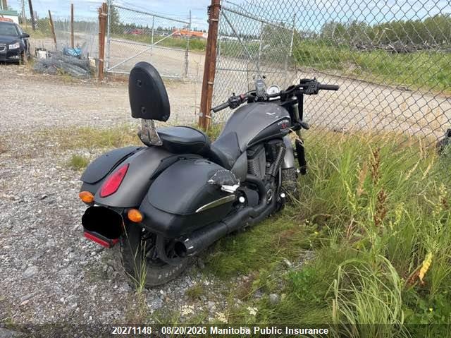2015 VICTORY GUNNER MOTO 2