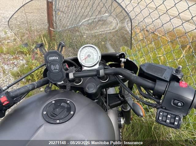 2015 VICTORY GUNNER MOTO 2