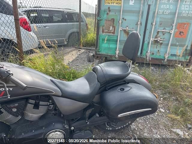 2015 VICTORY GUNNER MOTO 2
