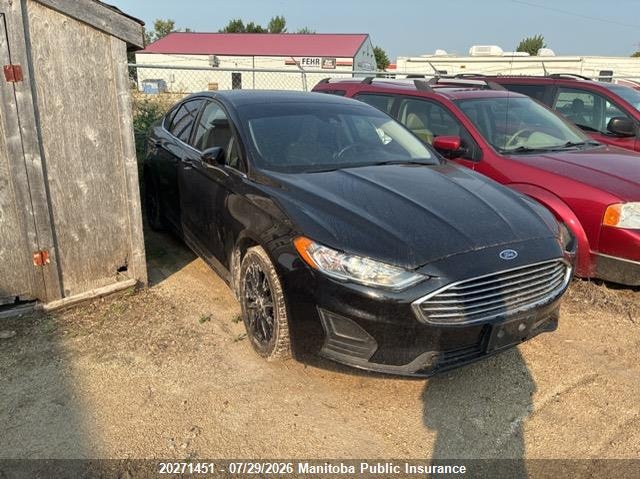 Vin: 3fa6p0hd5lr141993, lot: 10282435, ford fusion se 20202