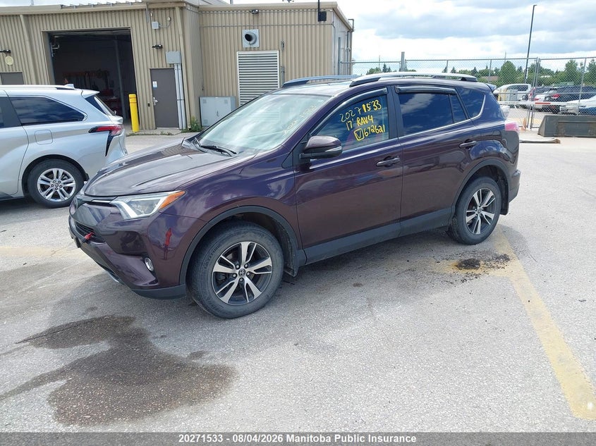 Vin: 2t3rfrev6hw672621, lot: 10282517, toyota rav4 xle 20172