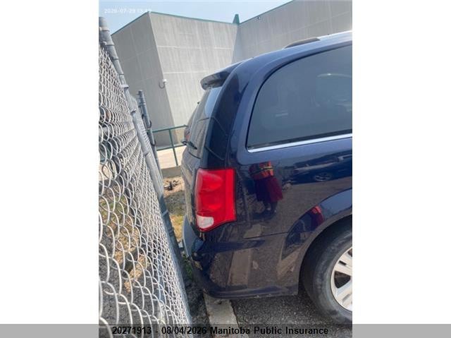 Vin: 2c4rdgdg3er384929, lot: 10282897, dodge grand caravan crew 20143