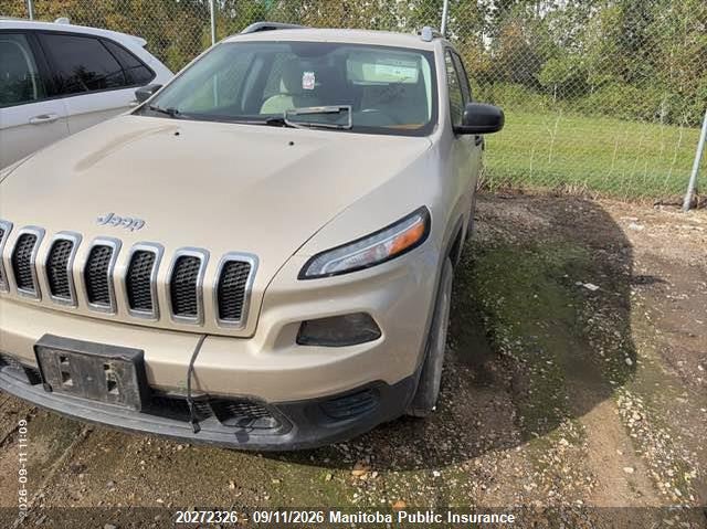 2015 Jeep Cherokee, Rear, IAAI, VIN 1C4PJMAB8FW665625 — photo 2