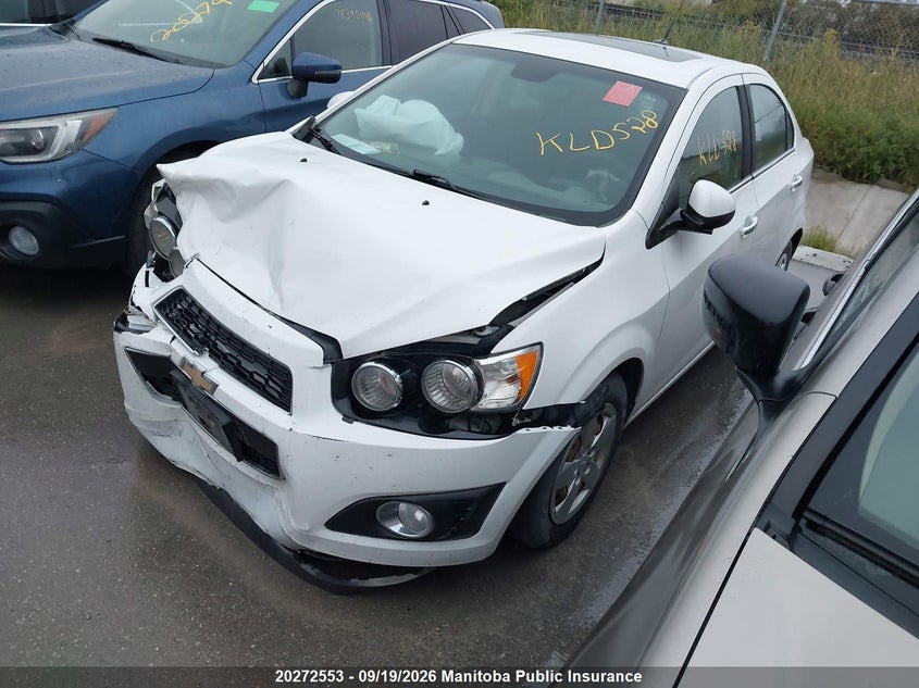 2014 Chevrolet Sonic, Удар спереду, IAAI, VIN 1G1JC5EH8E4190128 — фото 2