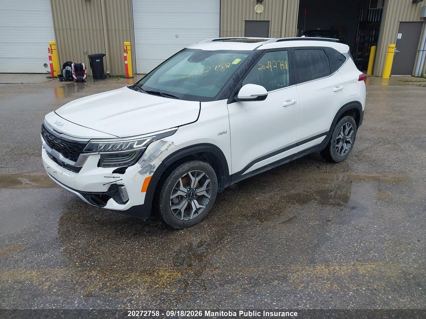 2023 Kia Seltos, Left Front, IAAI, VIN KNDERCAA8P7402077 — photo 2
