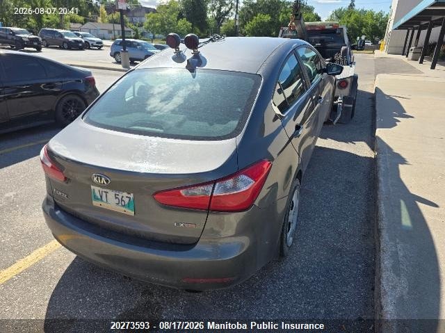 2014 Kia Forte, Left Front, IAAI, VIN KNAFX4A86E5118840 — photo 2