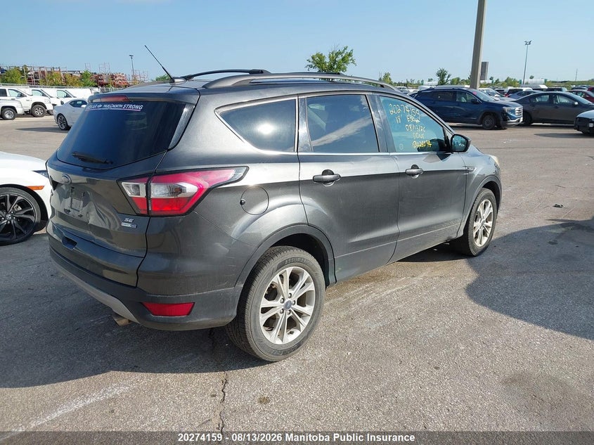Vin: 1fmcu9gd3jua26094, lot: 10285143, ford escape se 20184