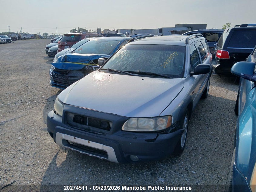 2005 Volvo V70 Xc, Right Side, IAAI, VIN YV1SZ592651176689 — photo 2