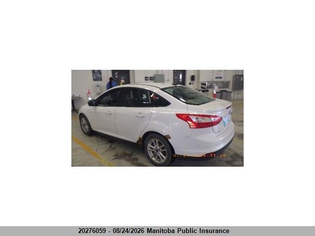 2012 Ford Focus, Hail, IAAI, VIN 1FAHP3F25CL110186 — photo 2
